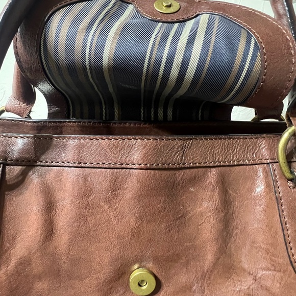 EUC Large dark brown leather Banana Republic satchel - Picture 5 of 11